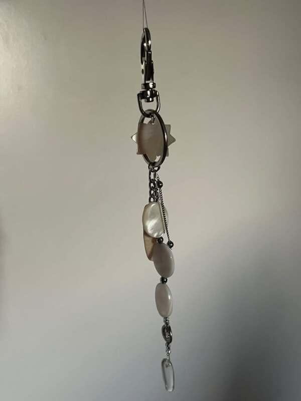 Brelok z masą perłową