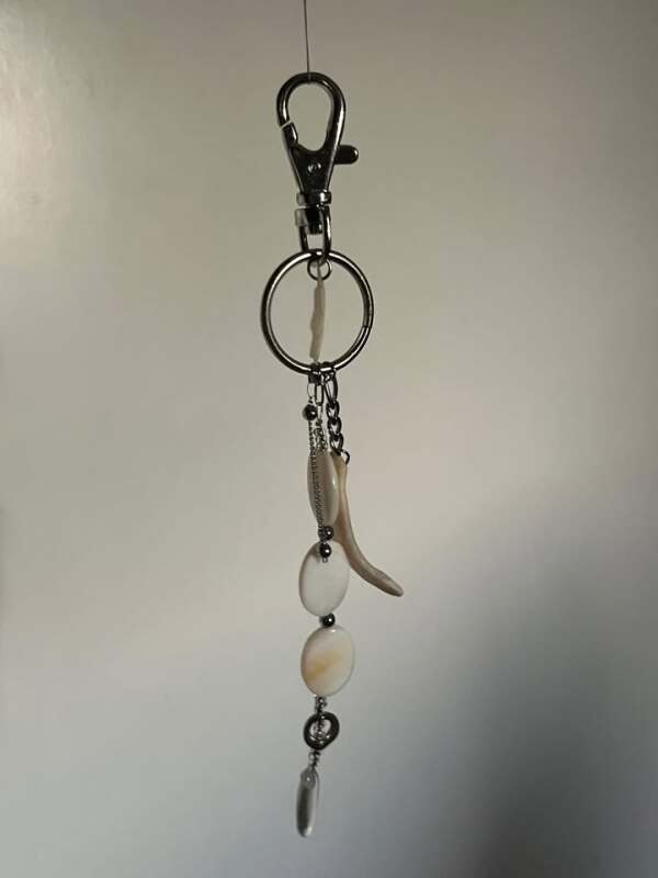 Brelok z masą perłową