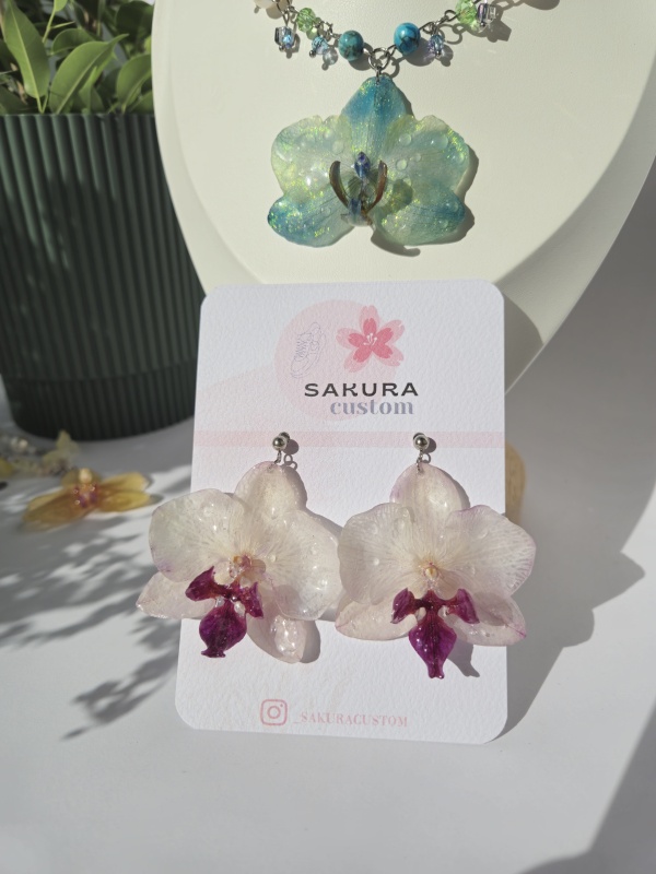Orchid Blossom Earrings