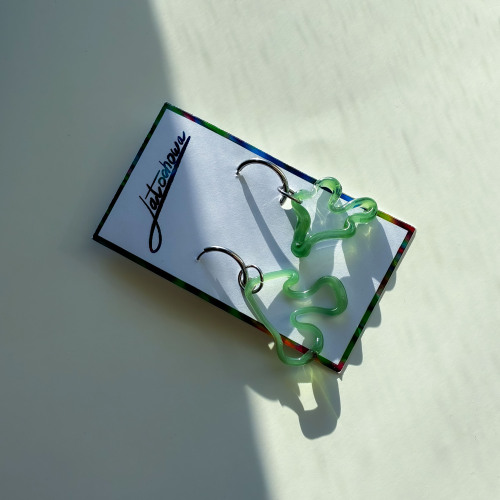 Długie kolczyki ze szkła w kolorze zielonym